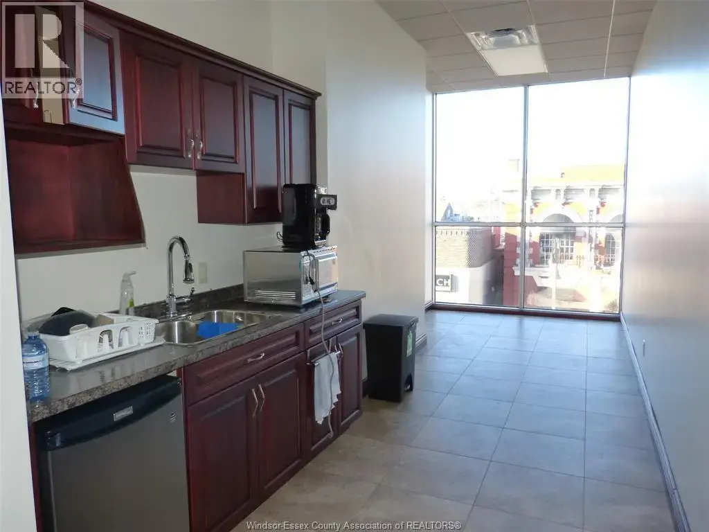 22 Talbot West Unit# 2nd Level, Leamington
